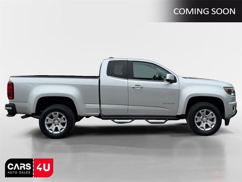 Used 2016 Chevrolet Colorado LT w/ LT Convenience Package image 8