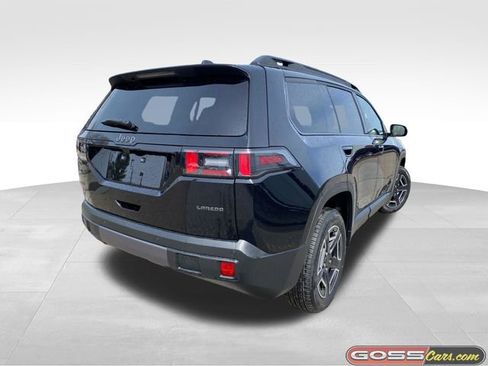 New 2026 Jeep Cherokee Laredo image 3