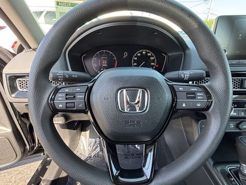 Certified 2026 Honda Civic LX image 24