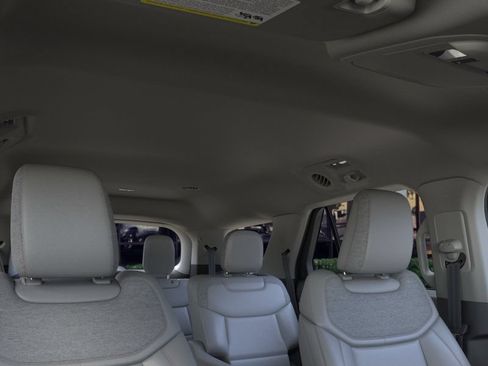 New 2026 Ford Explorer Active w/ Active Comfort Package RWD image 22