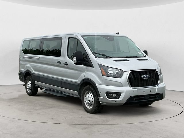 Used 2024 Ford Transit 350 XLT AWD/4WD image 3