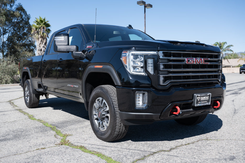 Used 2023 GMC Sierra 2500 AT4 AWD/4WD image 1