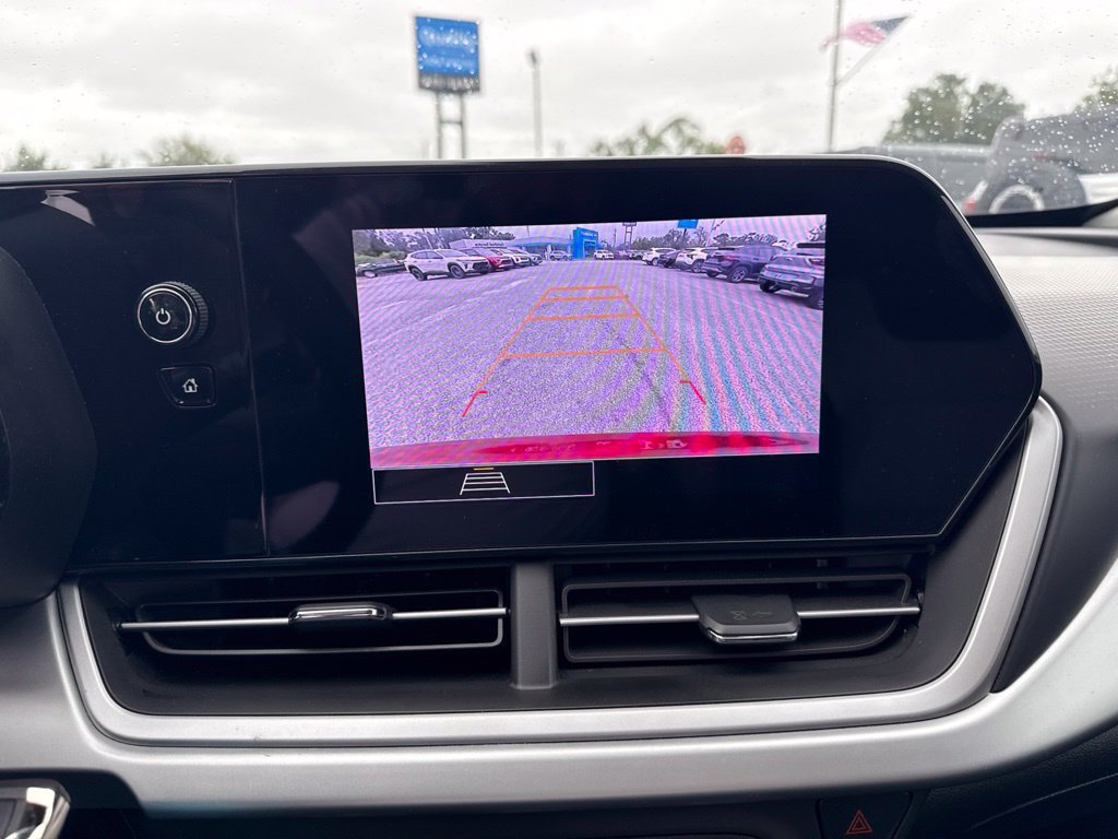 Used 2024 Chevrolet Trax LS FWD image 19