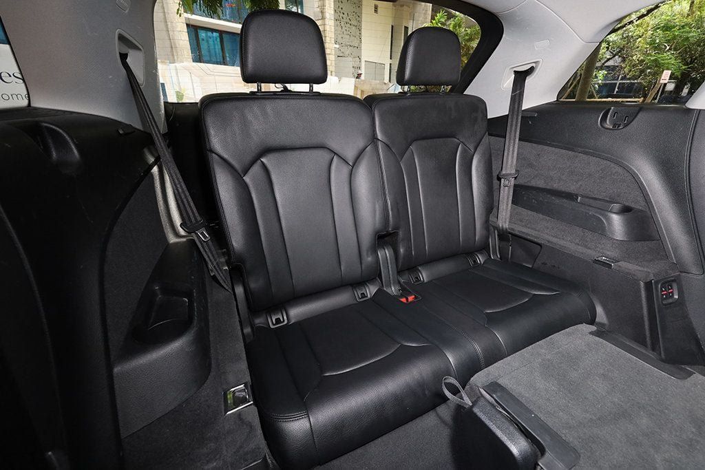 Used 2019 Audi Q7 3.0T Premium Plus AWD/4WD image 33