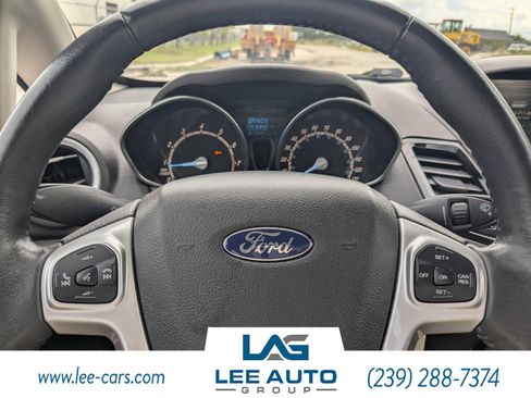 Used 2015 Ford Fiesta SE w/ Equipment Group 201A image 20