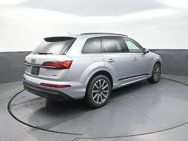 Used 2022 Audi Q7 2.0T Premium Plus w/ Premium Plus Package AWD/4WD image 8