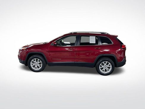 Used 2014 Jeep Cherokee Latitude w/ Comfort/Convenience Group AWD/4WD image 2
