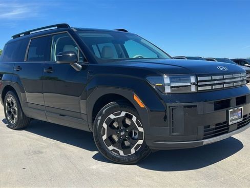 Used 2026 Hyundai Santa Fe SEL image 6