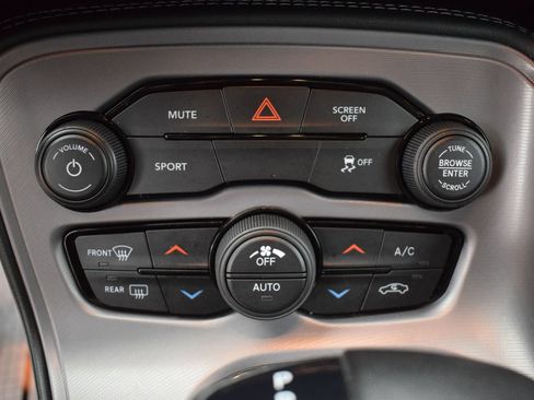 Used 2023 Dodge Challenger SXT RWD image 16