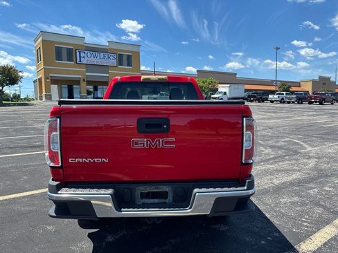 Used 2017 GMC Canyon W/T w/ Convenience Package RWD image 6