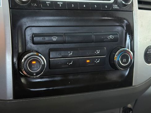 Used 2018 Nissan Frontier SV AWD/4WD image 20
