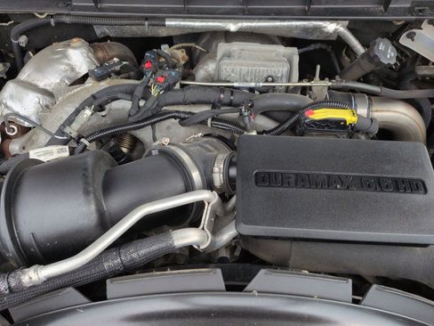 Used 2021 Chevrolet Silverado 2500 High Country w/ Safety Package II image 18