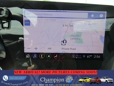 Used 2023 Chevrolet Corvette Stingray Premium Conv w/ Z51 Performance Package RWD image 8