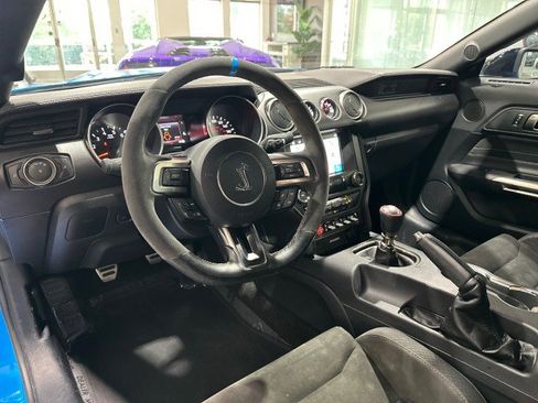 Used 2017 Ford Mustang Shelby GT350 w/ Electronics Package RWD image 3