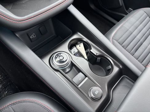 New 2026 Ford Explorer ST-Line w/ ST-Line Street Pack image 26