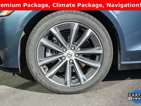 Used 2022 Volvo S60 B5 Momentum image 9