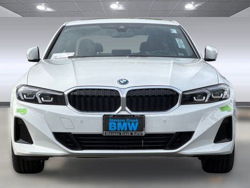 Certified 2023 BMW 330e 330e w/ Premium Package image 5