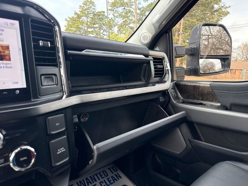 Used 2024 Ford F350 Lariat w/ Lariat Ultimate Package image 38