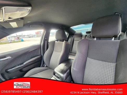 Used 2019 Dodge Charger GT w/ Blacktop Package RWD image 19