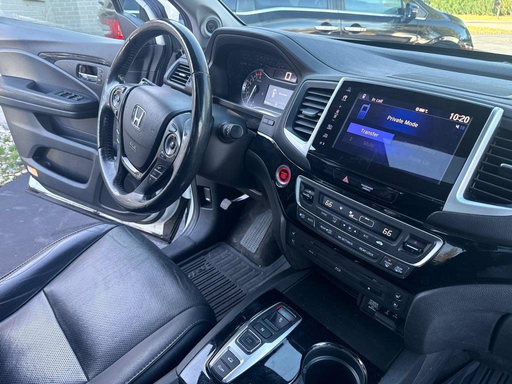 Used 2017 Honda Pilot Elite image 19