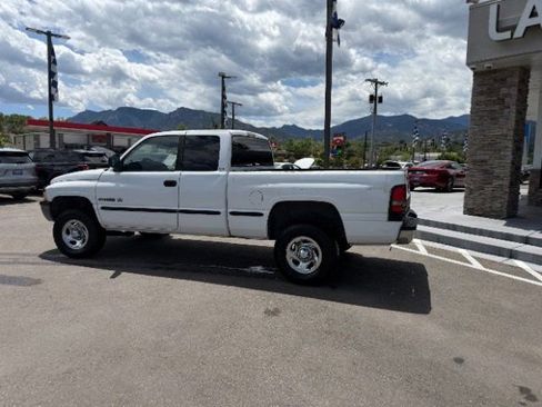 Used 1999 Dodge Ram 1500 Truck 4x4 Club Cab image 5