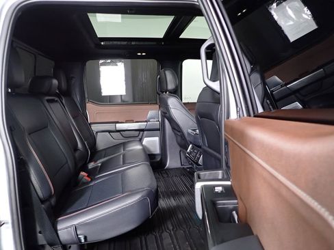 Used 2023 Ford F150 Lariat w/ Equipment Group 502A High image 41