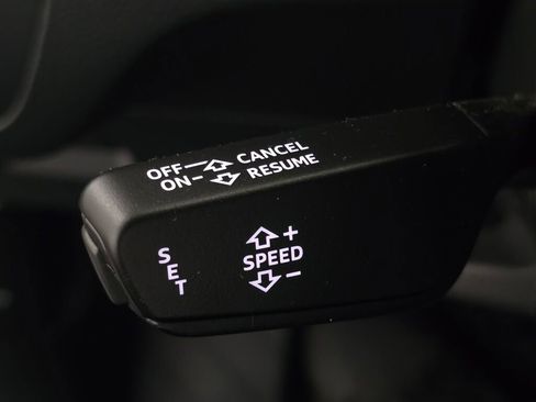 Used 2022 Audi Q5 2.0T Premium w/ Convenience Package image 43