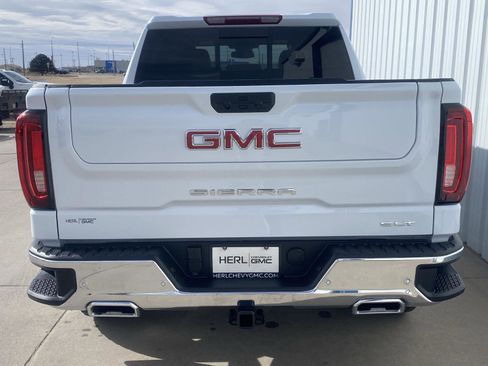 New 2026 GMC Sierra 1500 SLT w/ SLT Premium Plus Package image 6