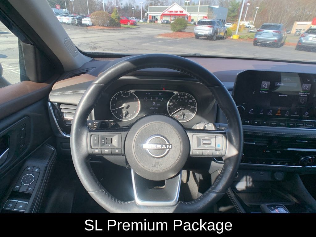 Used 2023 Nissan Rogue SL w/ SL Premium Package AWD/4WD image 18