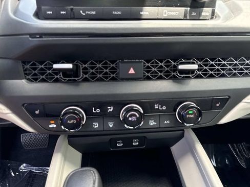 Certified 2024 Honda Accord EX image 26