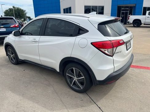 Used 2021 Honda HR-V EX image 8