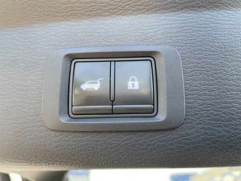 Used 2022 Mitsubishi Outlander SE AWD/4WD image 14