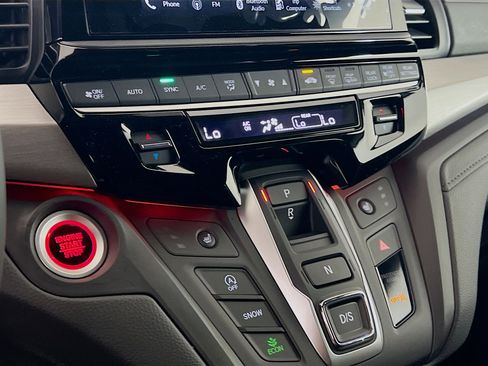 New 2026 Honda Odyssey Sport-L image 9