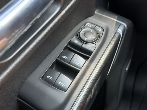 Used 2021 GMC Sierra 1500 AT4 w/ AT4 Premium Package AWD/4WD image 18