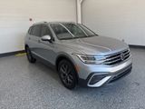 Used 2022 Volkswagen Tiguan SE image 5