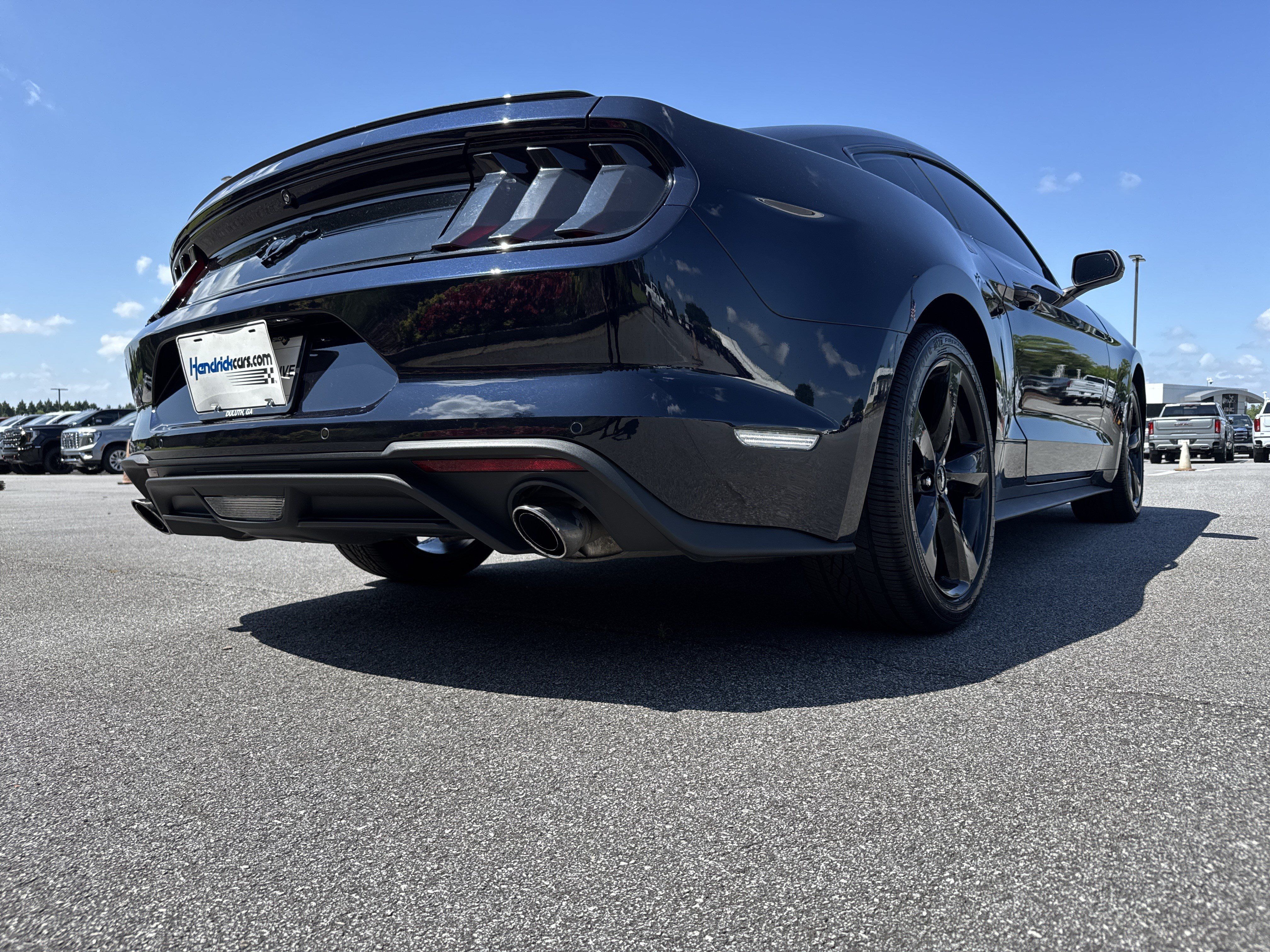 Used 2021 Ford Mustang Coupe w/ Equipment Group 101A RWD image 10