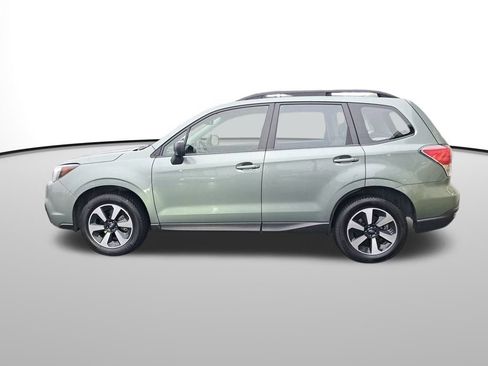 Used 2017 Subaru Forester 2.5i w/ Alloy Wheel Package image 2