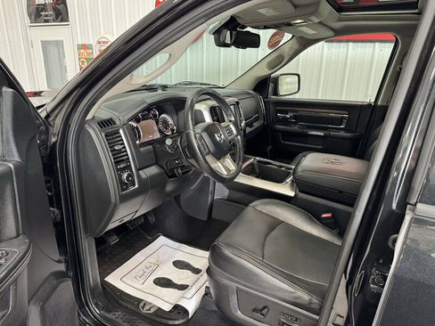 Used 2016 RAM 1500 Laramie w/ Convenience Group AWD/4WD image 6