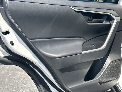 Used 2024 Toyota RAV4 LE image 6