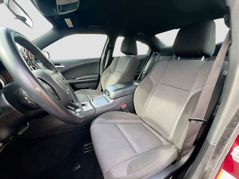 Used 2022 Dodge Charger SXT image 17