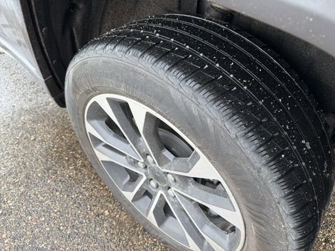 Used 2021 Jeep Grand Cherokee L Overland image 10