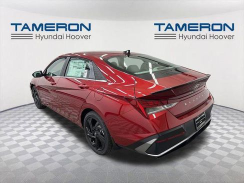 New 2026 Hyundai Elantra SEL Sport image 3