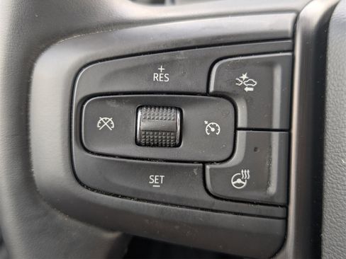 Used 2025 GMC Sierra 1500 AT4 w/ AT4 Premium Package image 23