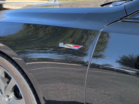 Used 2023 Cadillac CT5 V w/ Premium Package image 12