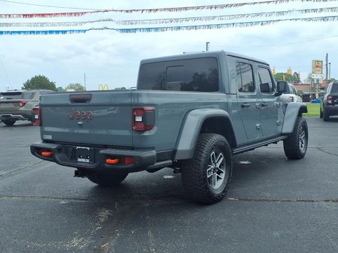 Used 2026 Jeep Gladiator Mojave AWD/4WD image 14