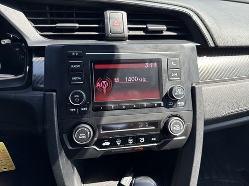 Used 2019 Honda Civic Sport image 24