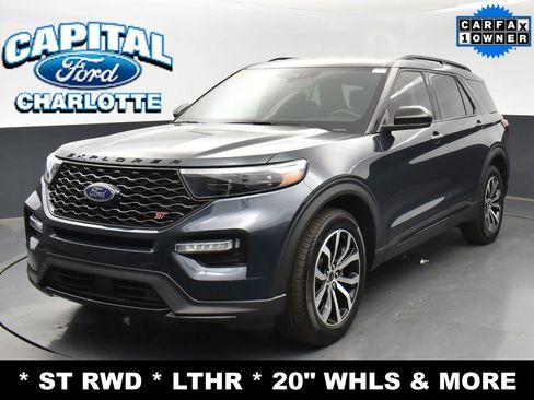 Used 2024 Ford Explorer ST image 2