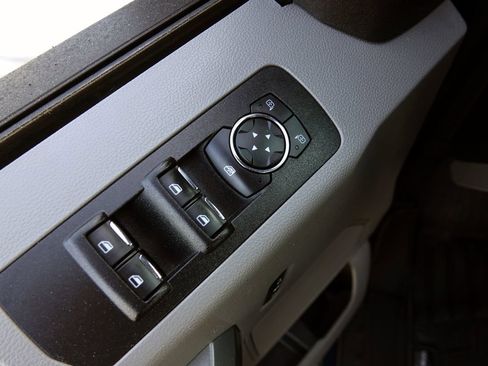 Used 2017 Ford F150 XLT w/ Equipment Group 302A Luxury image 37