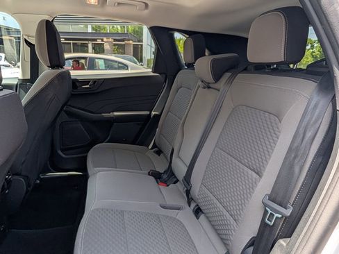 Used 2022 Ford Escape SE w/ Convenience Package AWD/4WD image 26