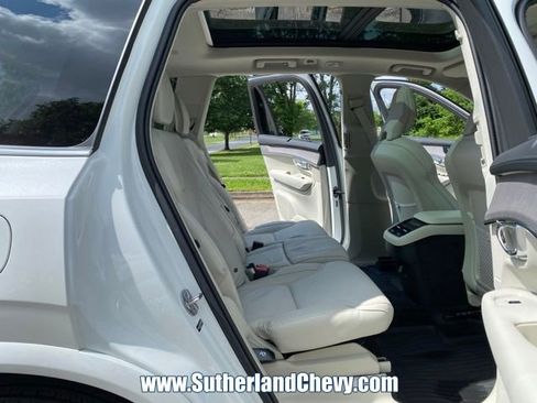 Used 2026 Volvo XC90 B6 Ultra w/ Protection Package AWD/4WD image 35